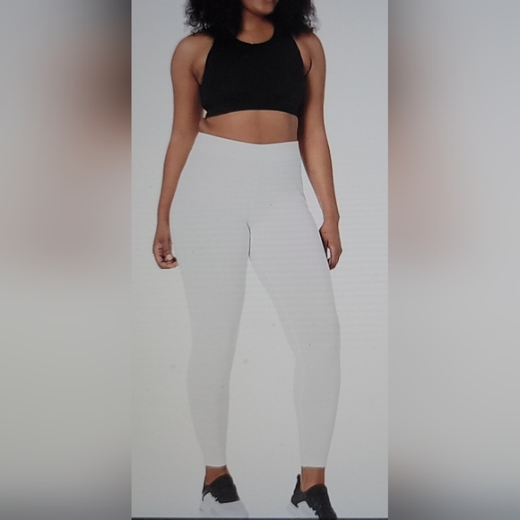 NWT (2) PAIRSWhite Leggings Stretchy Form-Fitting - Picture 4 of 10